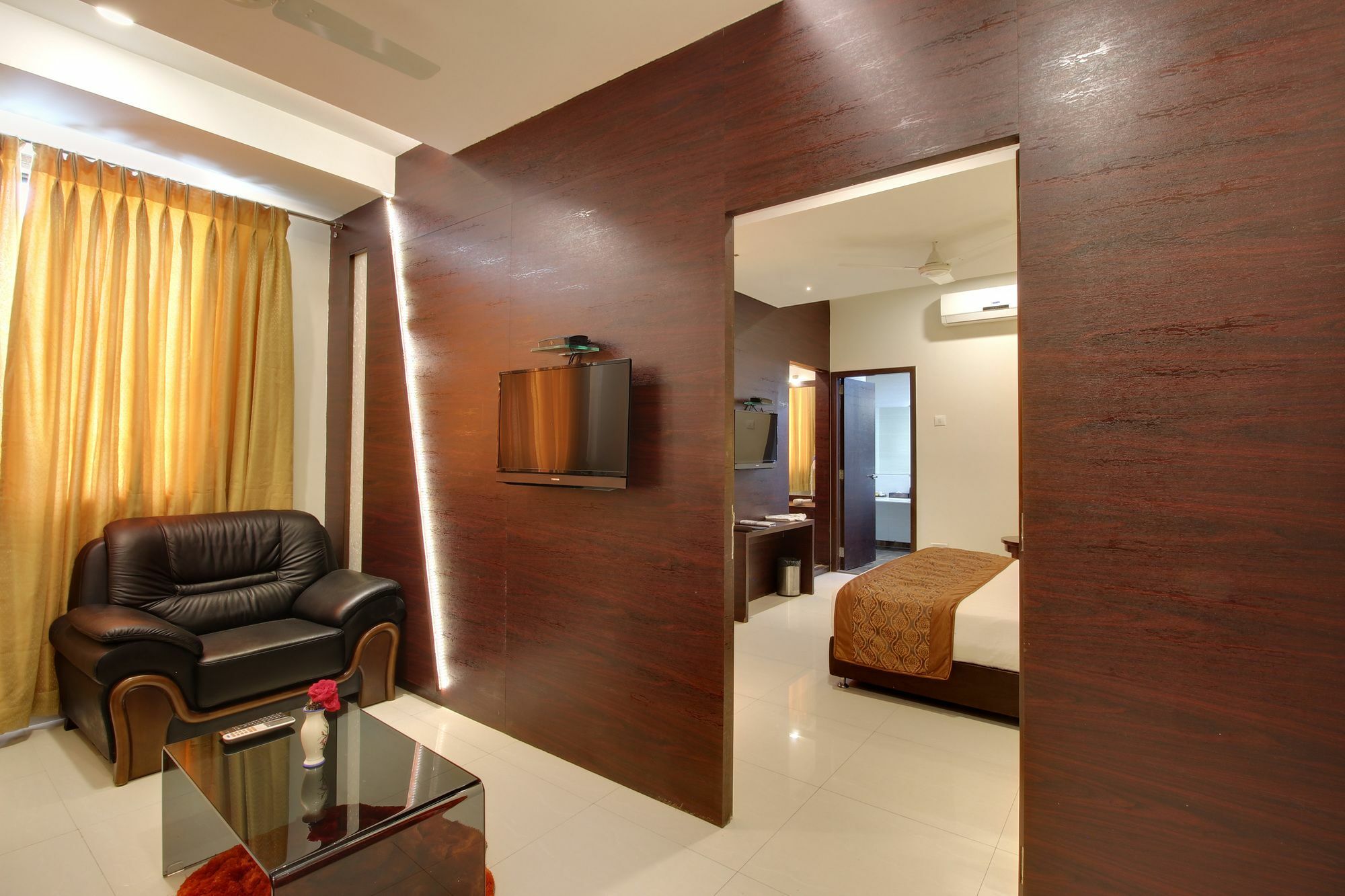 Hotel Sai Jashan Shirdi - Where Blessings & Comfort Meet Exterior foto